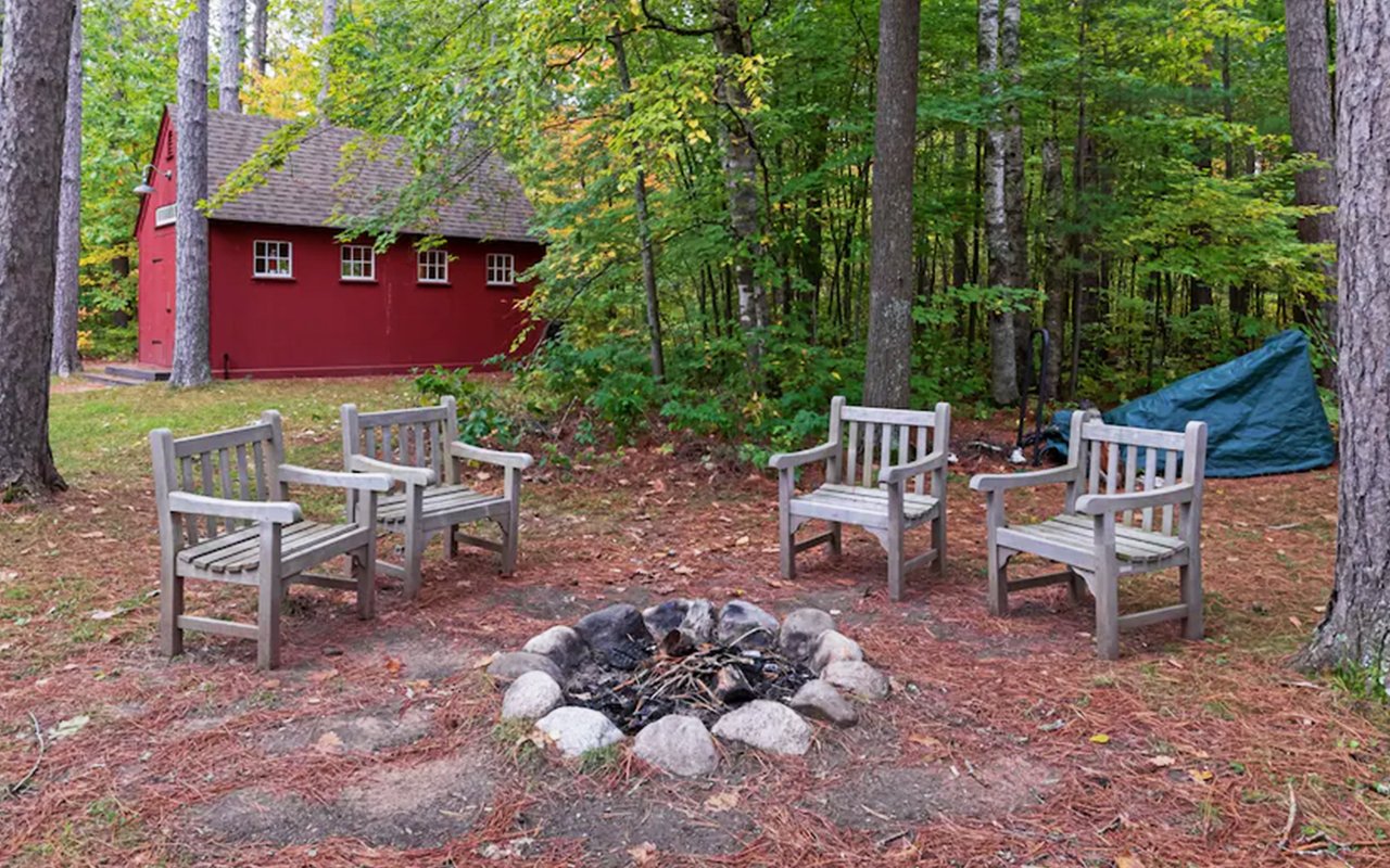 13 -Use-Smaller-Rocks-for-a-Shallow-Fire-Pit