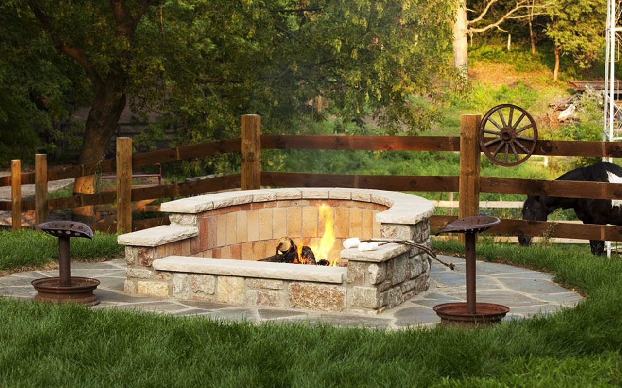 8 -Design-an-Accessible-Horseshoe-Shape